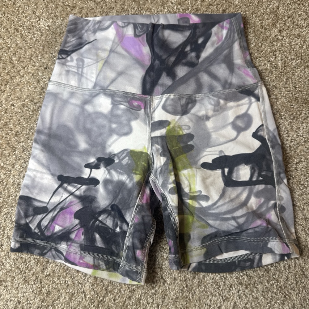 lululemon align shorts